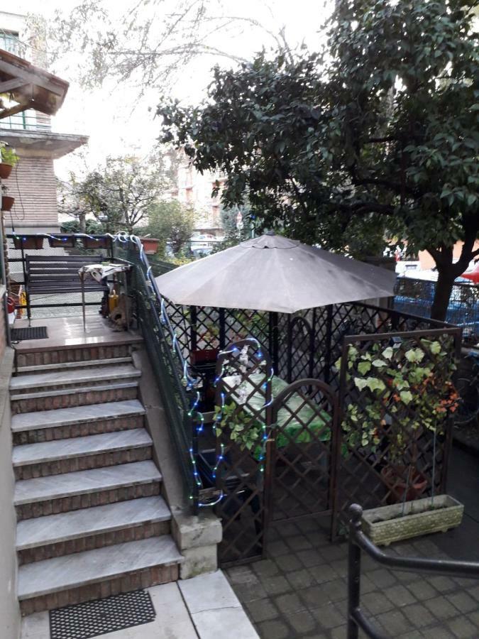 B&Bgarbatella Rome Exterior photo